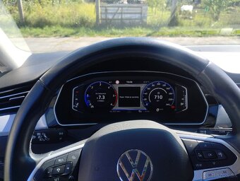 Volkswagen Passat B8 Variant 2.0 TDi, 110KW, model 2022 - 12