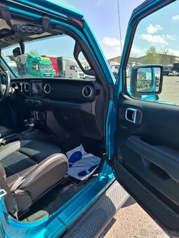 JEEP WRANGLER 3,6 V6 - 12