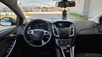 Ford Focus Kombi 1.6 TDCi DPF Sport - 12