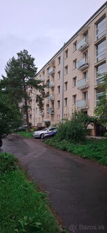 Prenájom 3. izbového bytu Zvolen centrum, 2x balkón - 12