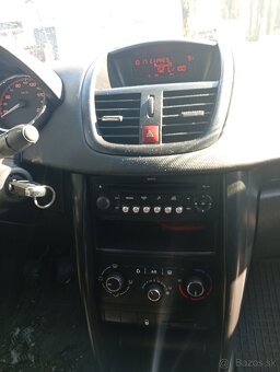 Peugeot 207 SW - 12