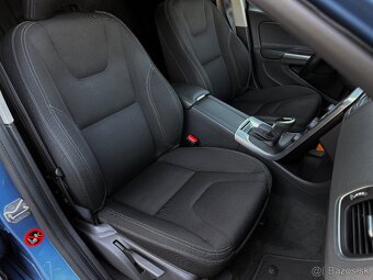 Volvo V60 D3 2.0L 150k Momentum Geartronic - 12