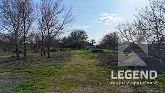 Prenájom pozemku 5.000 m2 Kolárovo, hlavná cesta, inžiniersk - 12