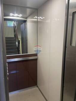 Na predaj 3i byt na ulici 9. mája v Brezne - 12