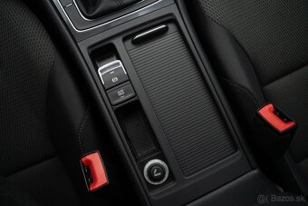 2017 VW Golf Variant 2.0 TDI 110 kW | výhrevy ACC ťažné - 12