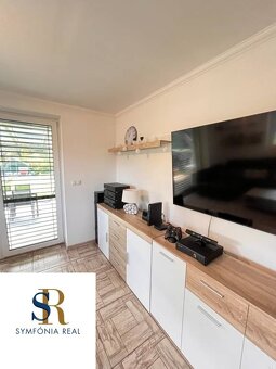 Moderný 4izbový rodinný dom s veľkým pozemkom a fotovoltaiko - 12