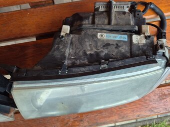 Predám predné svetlá Xenóny pre Škoda Octavia I 1 RS - 12