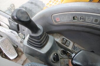 JCB JS145W - 12