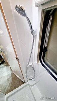 Obytný príves KNAUS 450 Sport - 12