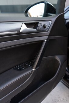 Volkswagen Golf GTD 2.0TDI Virtual - 12