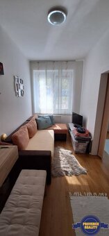 PREDAJ: 3 izbový tehlový byt, komplet.rekonštr. - KOMÁRNO - 12