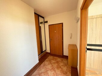 2 izb. byt, 58m2 v centre mesta Sereď na predaj - 12