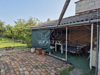Na predaj rodinný dom v centre Levíc – tiché bývanie s... - 12