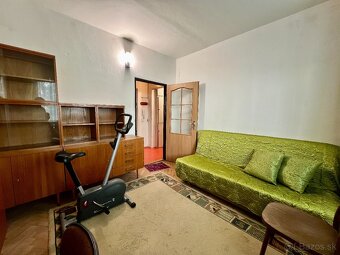 Na prenájom 4-izbový byt + garáž, 72m2 + lodžia,  Výstavby - 12