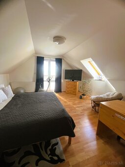 Pekný,podkrovný,zariadený rodinný dom, Levice - Nová Osada - 12