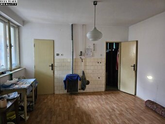 Predáme pozemok so st. domom v Šali-prístup z dvoch ulíc- TO - 12