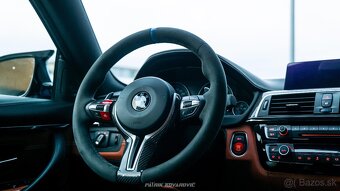 BMW M4 COMPETITION - 12