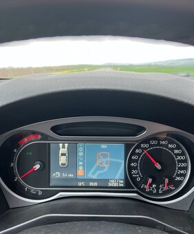 Mondeo IV kombi 2.0 Tdci Titanium - 12