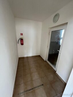 Prenájom podnikateľských priestorov – Bojnice, sídlisko Lúčk - 12