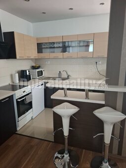 Iba u nás predaj krásneho RD v Šuranoch časť Kostolný Sek - 12