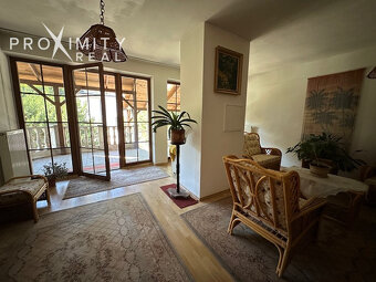 Priestranný dom vhodný na podnikanie  sídlo firmy - 12