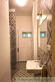 VÝRAZNE ZNÍŽENÁ CENA - Unikátny meštiansky dom s veľkou zá - 12