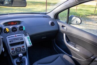 Peugeot 308 1.6 HDi, 66kW, MT5, 5d. - 12