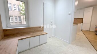 JEDINEČNÝ 2i byt, CENTRUM, REKONŠTRUKCIA, EUROVEA, Klemensov - 12