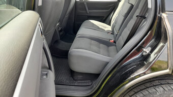 Volkswagen Touareg 3.0 TDI - 12