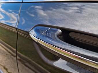 Ford Mondeo hybrid VIGNALE PLNÁ VÝBAVA 71 400km - 12