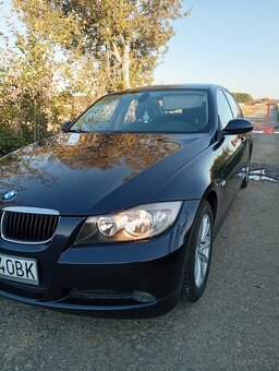 BMW 320D E90 - 12