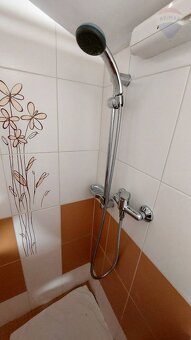 Predaj celoročne obývateľný rekreačný dom v krásnom prostred - 12