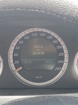Predám mercedes - 12