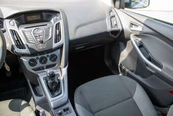 Ford Focus Kombi 1.6 Ti-VCT Trend - 12