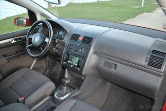 Volkswagen Touran 1.9 TDI DSG 7 miest Ťažné zariadenie - 12