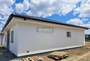 HALO reality - Predaj, rodinný dom Opoj, pozemok 579 m2 - NO - 12