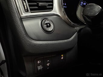 KIA ceed 2 1,4 73kW benzín 96000km 2016 JD - 12