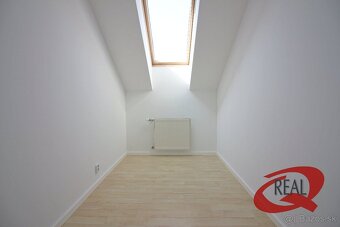 BEZ PROVÍZIE//EŠTE NEOBÝVANÝ 3-IZBOVÝ BYT V RODINNOM DOME - 12