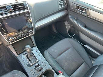 Subaru Outback 2.5i ES Comfort CVT - 12