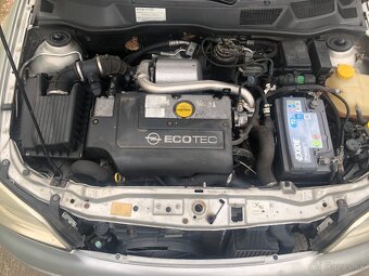 Opel Astra - 12