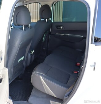 Peugeot 3008 1.6L HDi Style - 12