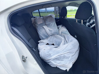 Mazda 3 1.5 Skyactiv -G100 - 12
