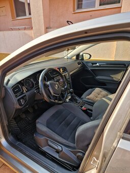 Volkswagen Golf VII - 12