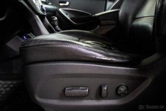 Santa Fe 4x4 AT6 145kW Panoráma - 12