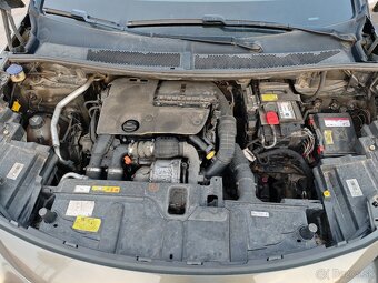 Peugeot 3008, 1.6 d - 12