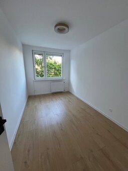 3 izb. byt, JURIGOVO NÁM, po rekonštrukcii - 12