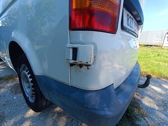 VW Transpoter T5 2.5 TDI 96kw  - Rozpredam na diely - 12