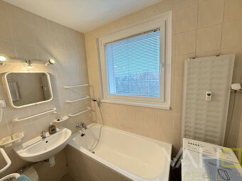 Prenájom moderného 3i bytu v blízkosti centra, Hlboká ul. Tr - 12