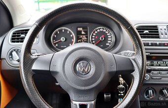 Volkswagen Polo 1.2 TSI CROSS - 12