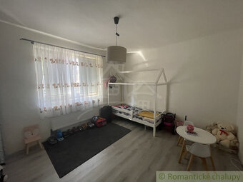 ZNÍŽENÁ CENA Štvorizbový rodinný dom s 10 árovým pozemkom - 12